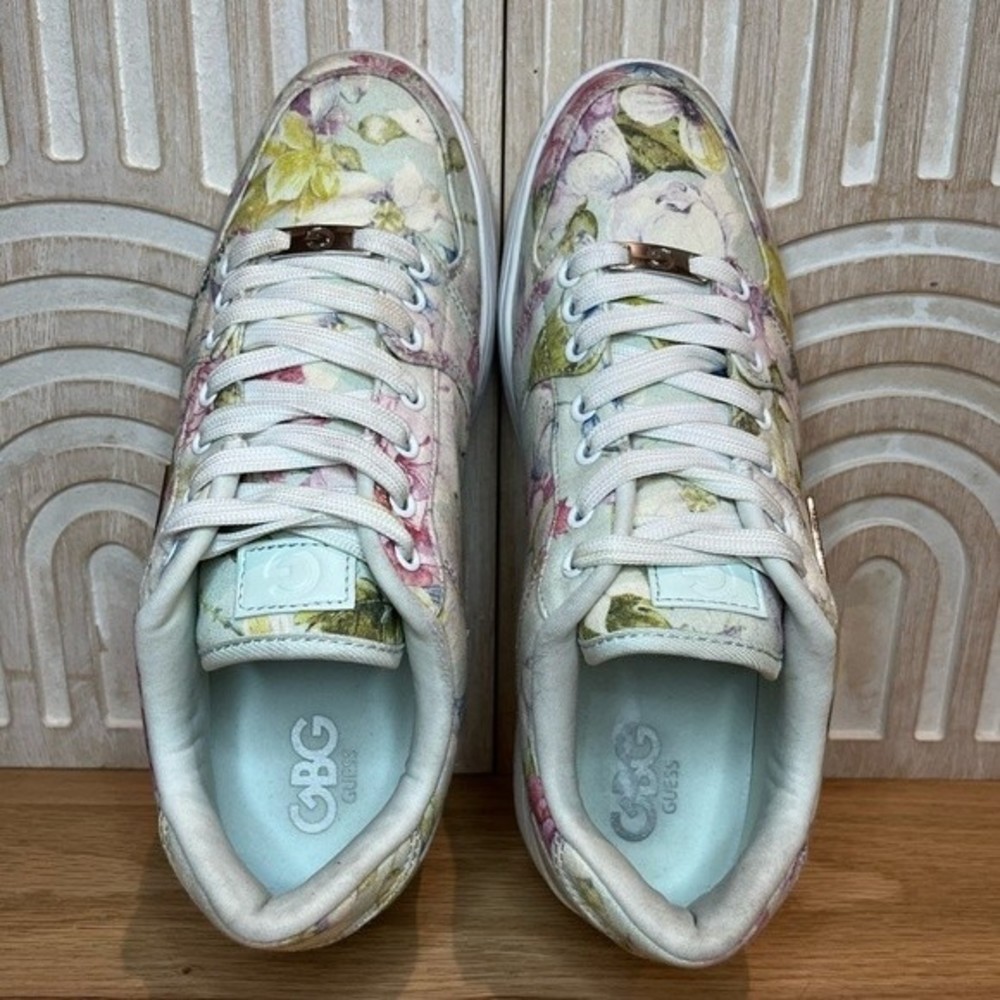 G by Guess Floral Rigster 3 Platform Sneakers - Picture 7 of 8